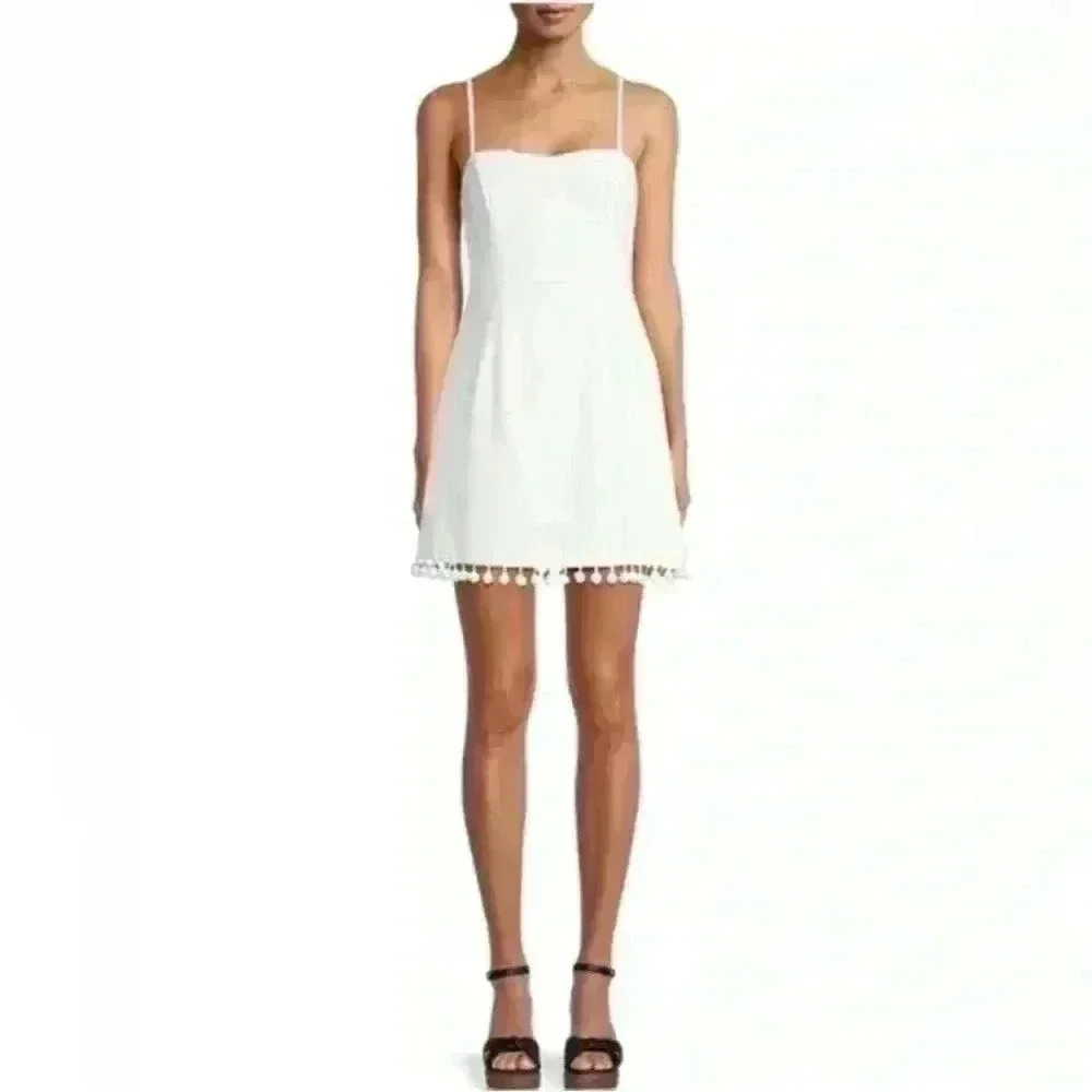 White French connection NWT dress with Pom pom hem Size 6